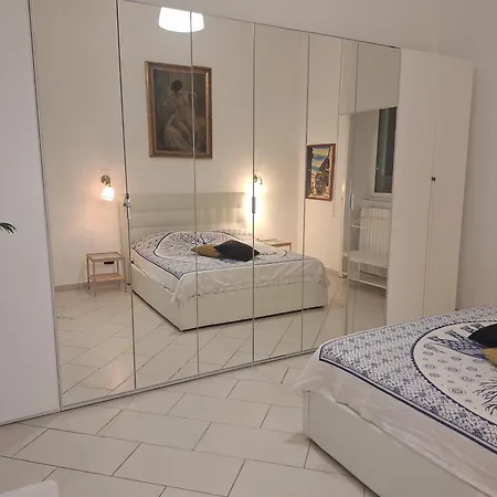 Center House Via Tanzi 27 Appartamento