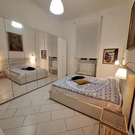 Center House Via Tanzi 27 *