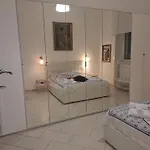 Apartman Via Tanzi 27
