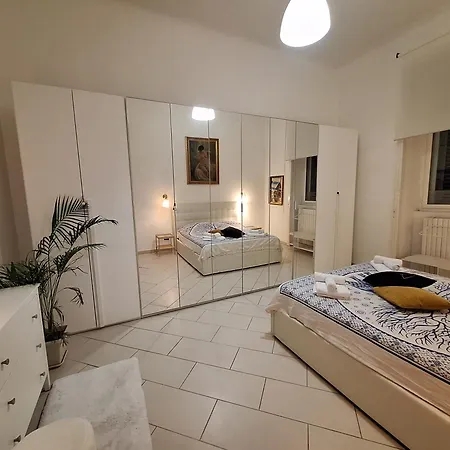 Center House Via Tanzi 27 Apartman Bari