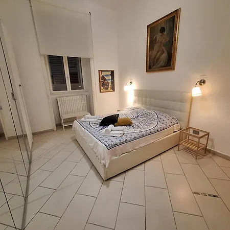 Center House Via Tanzi 27